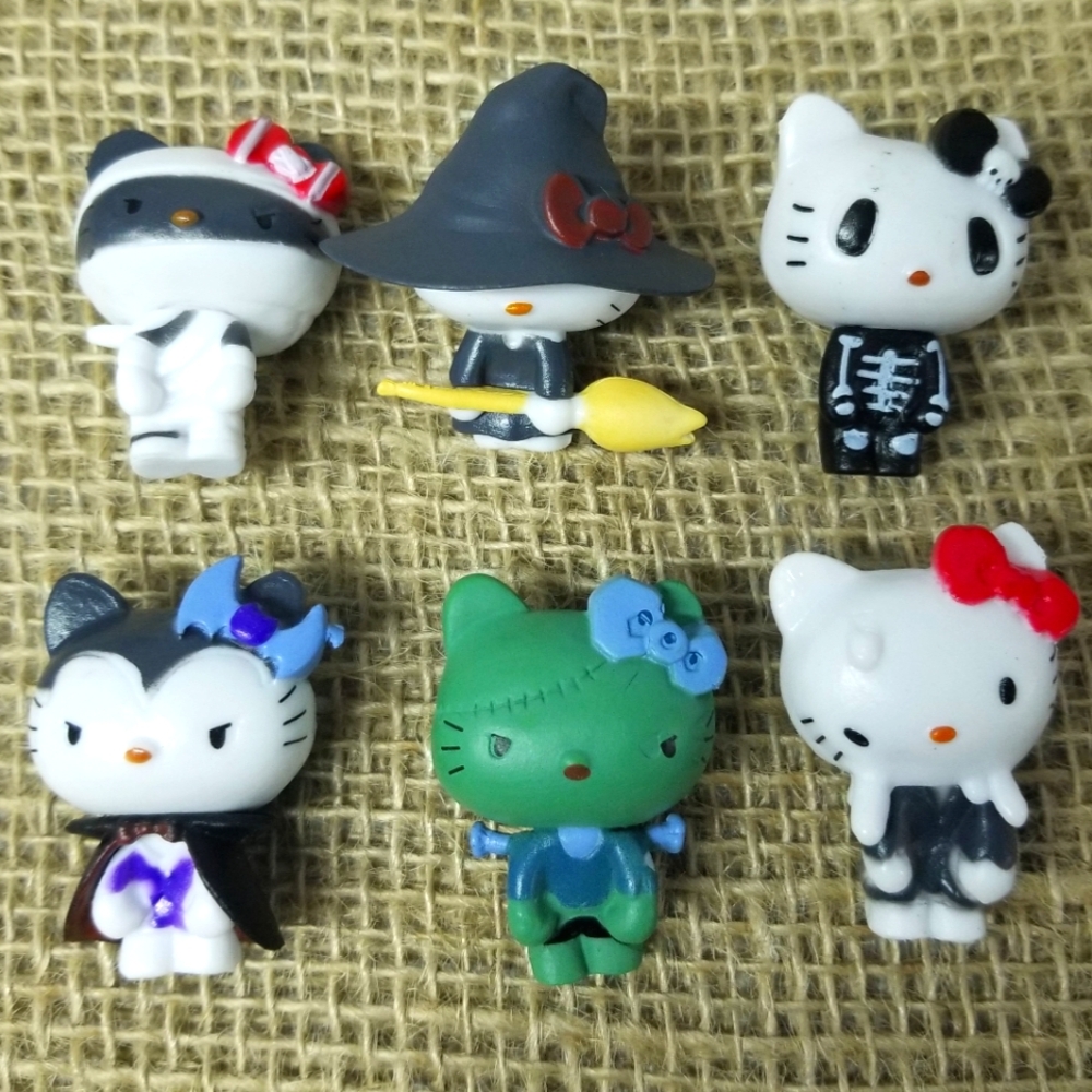 Hello Kitty Halloween mini figures - Picture 5 of 6